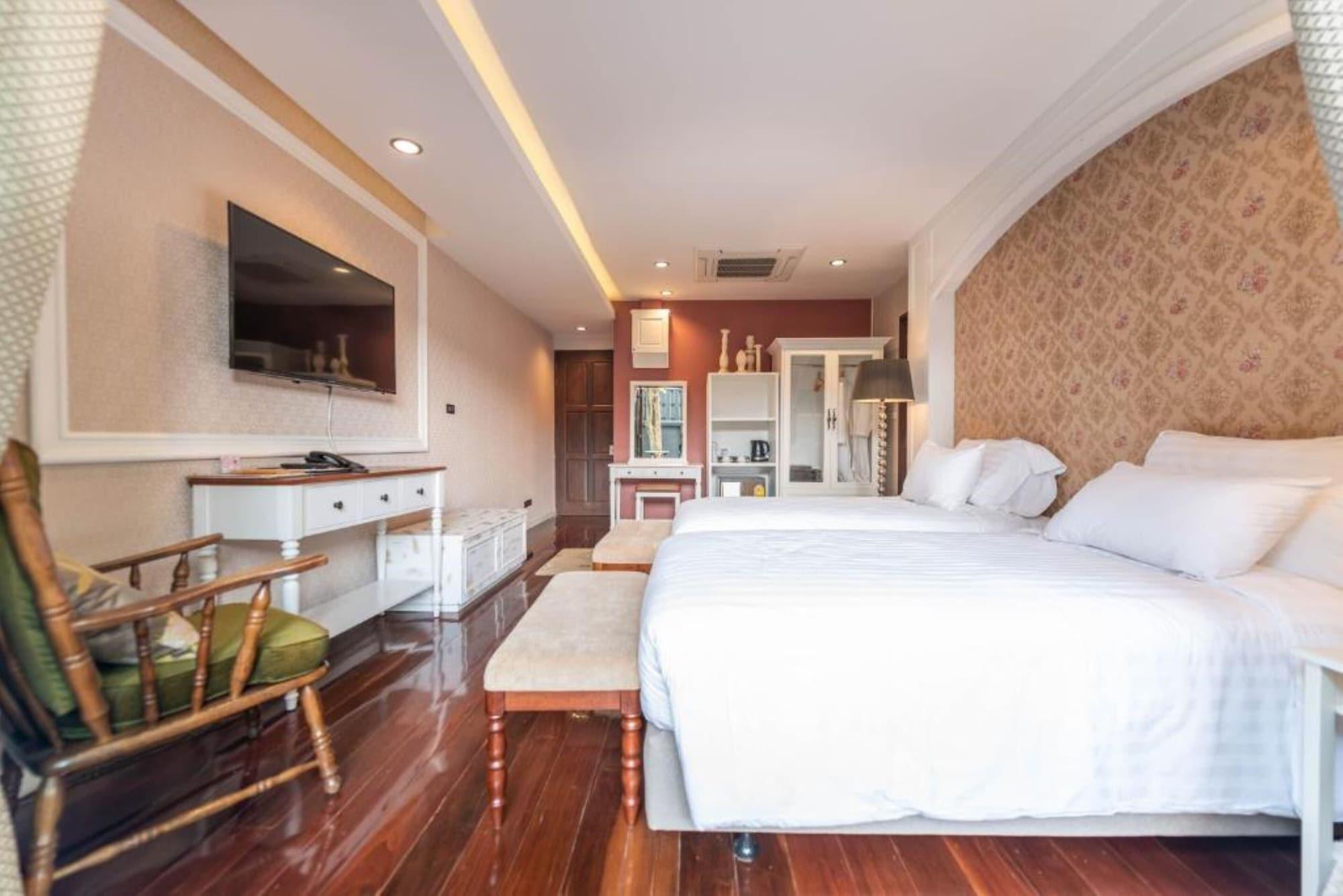 V Heritage Villa Chiang Mai Extérieur photo