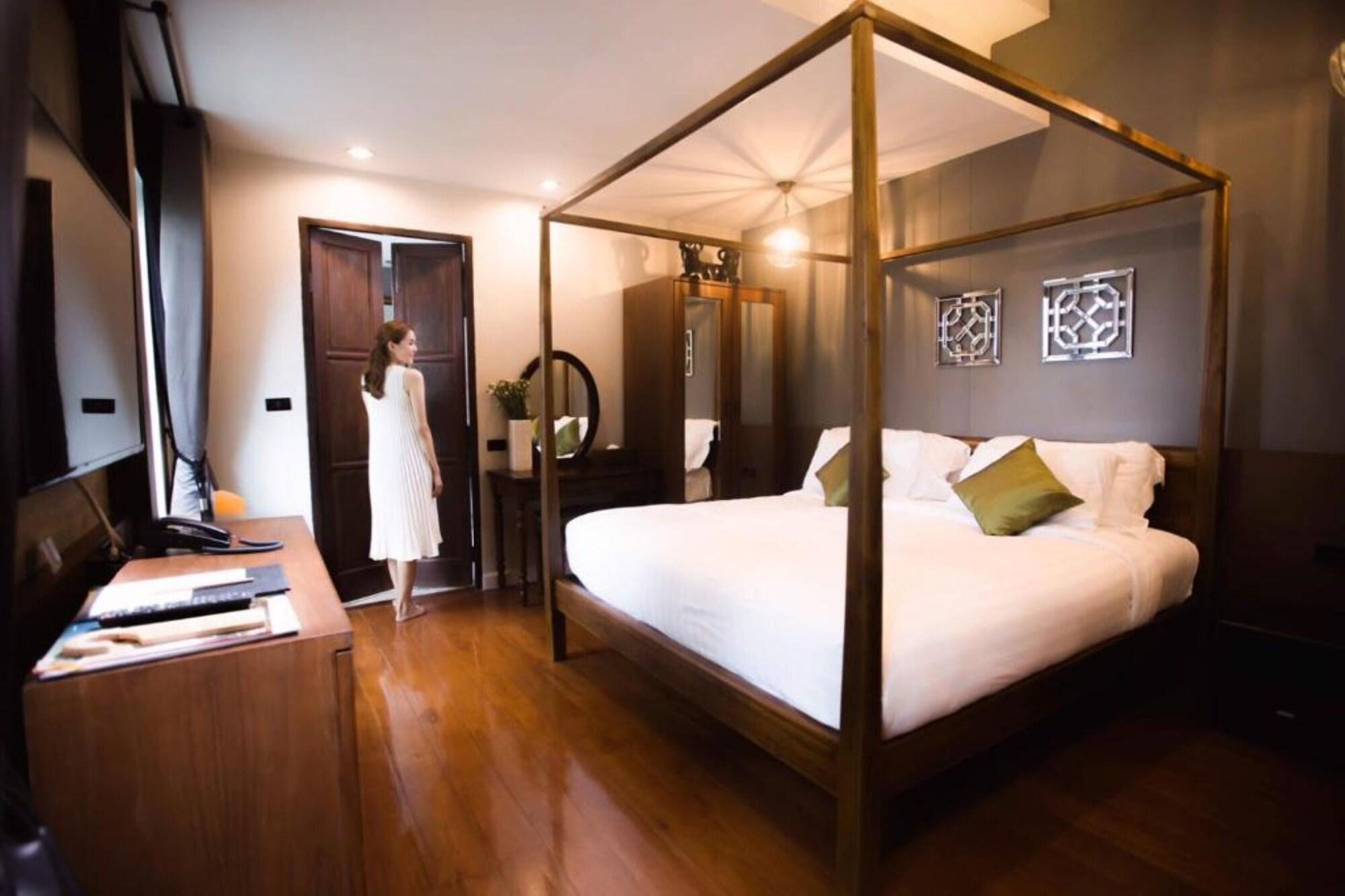 V Heritage Villa Chiang Mai Extérieur photo